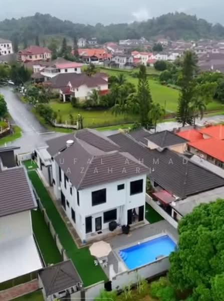 Lavender Heights - 5