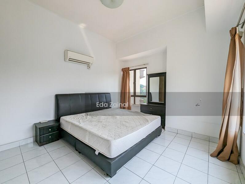 Robson Condominium - 5