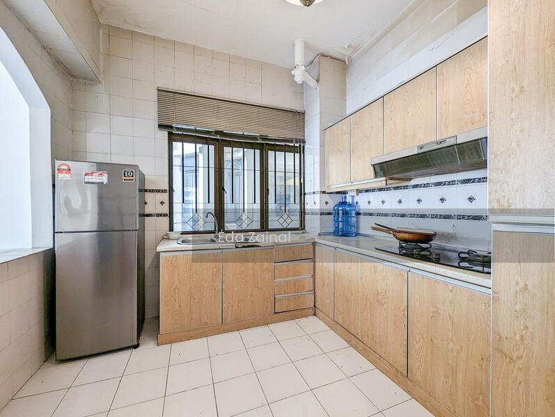 Robson Condominium - 3