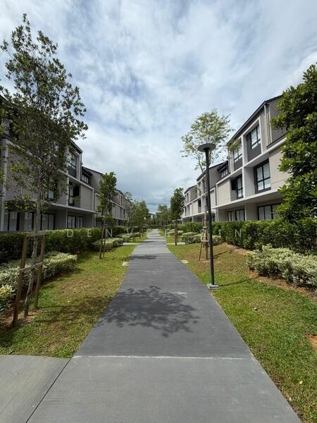 Bukit Serdang - 4