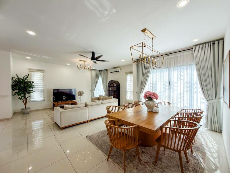 Exclusive 2 Storey Semi-D House (Verdale) Setia Alam Sari Bangi - 2