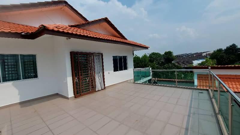 Taman Bukit Kempas - 2