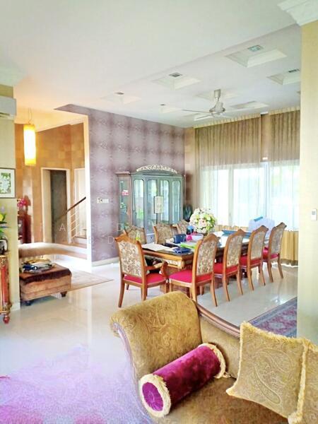 Laman Seri Seksyen 13 Shah Alam - 2