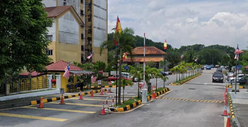 Enggang Apartment - 2