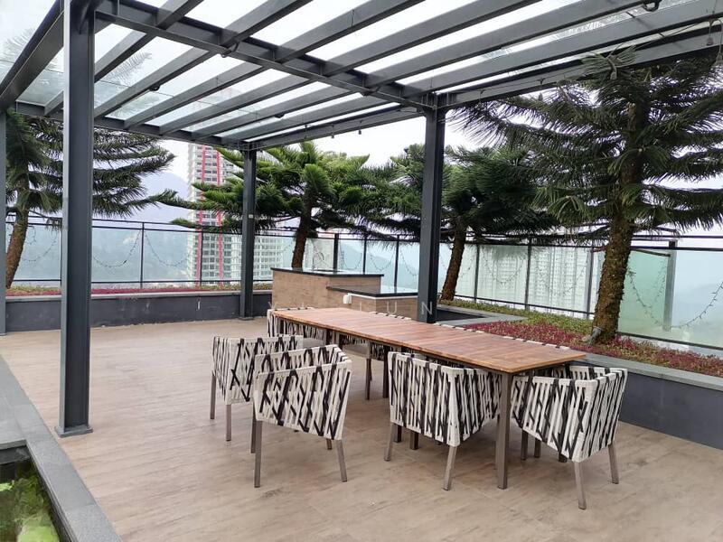 Vista Residences - 5