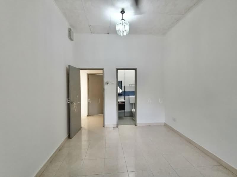 Taman Kempas Indah - 3