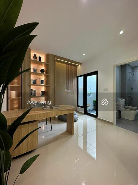 Bandar Sri Sendayan Semi-D 900K For Sale - 5