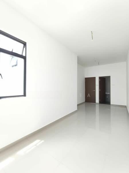 Jalan Permata @ Laman Permata.Bandar Dato' Onn - 4