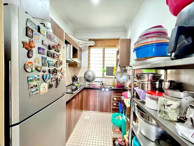 Intan Apartment - 3