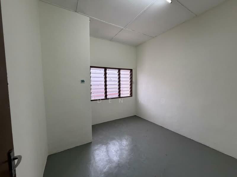 Selesa Jaya - 2