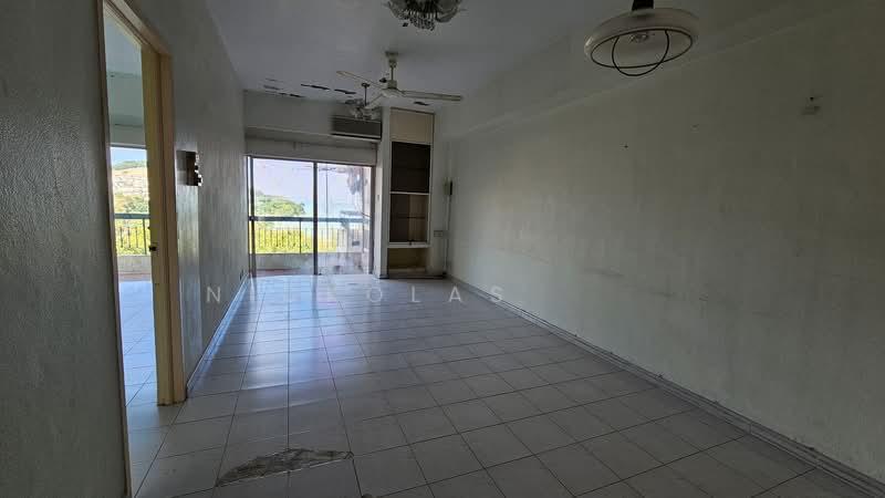 The Reef Condominium - 1