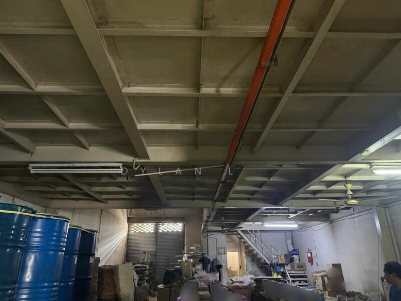 1.5 Storey Light Industrial Freehold Terrace Factory @ Prai / Juru Industrial Area For Sale - 3