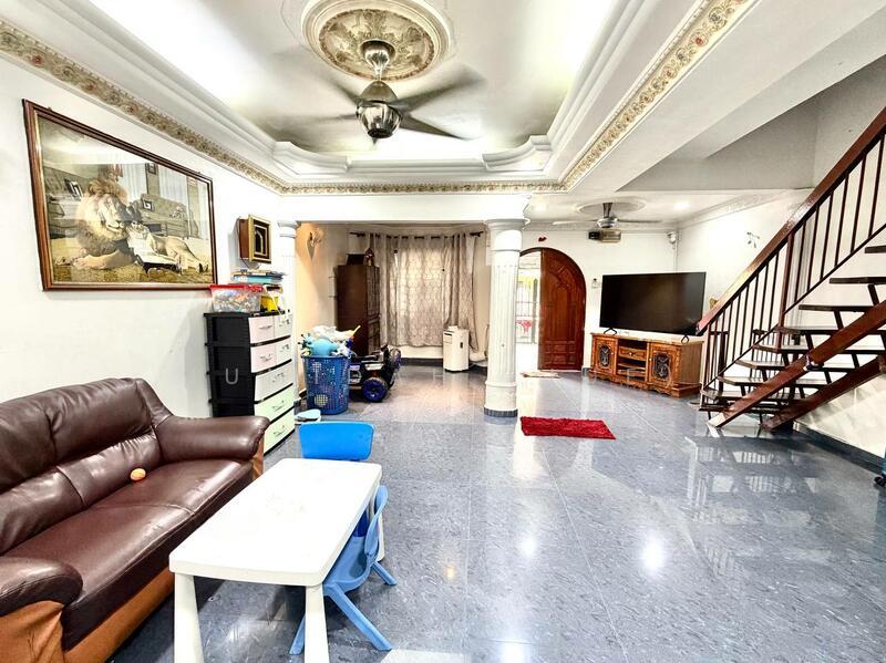 Taman Medan Petaling Jaya, Selangor. - 1