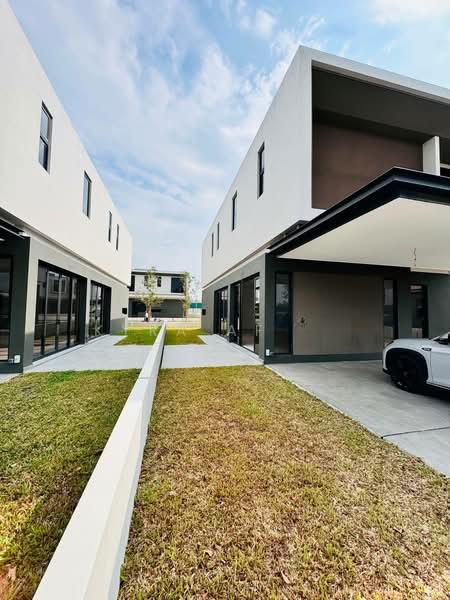 The Waterlily, Gamuda Cove, Cyberjaya Exclusive 2 Storey Waterfront Bungalow - 4