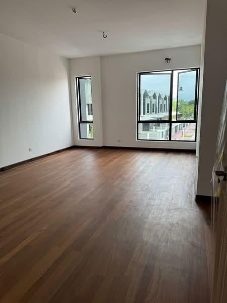 Irama Villa 3 - 5