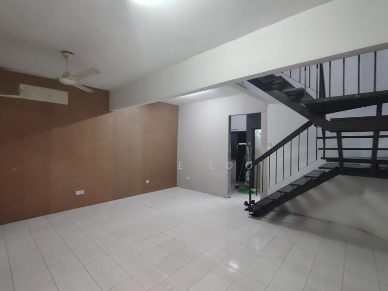 Taman Lestari Putra - 1