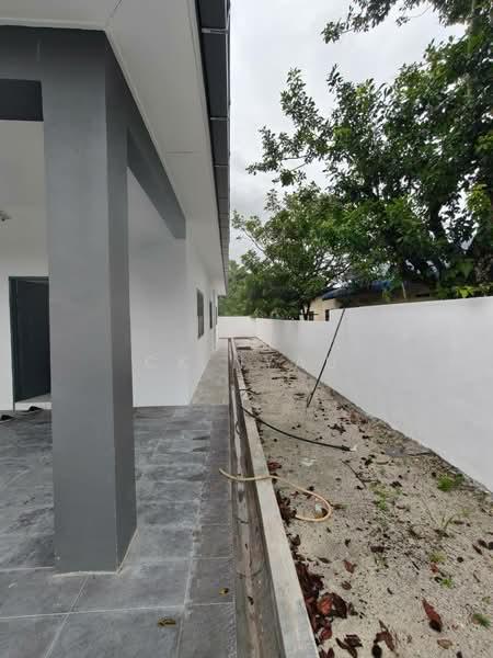 Ipoh buntong jaya super big renovated single storey bungalow house for sale - 3