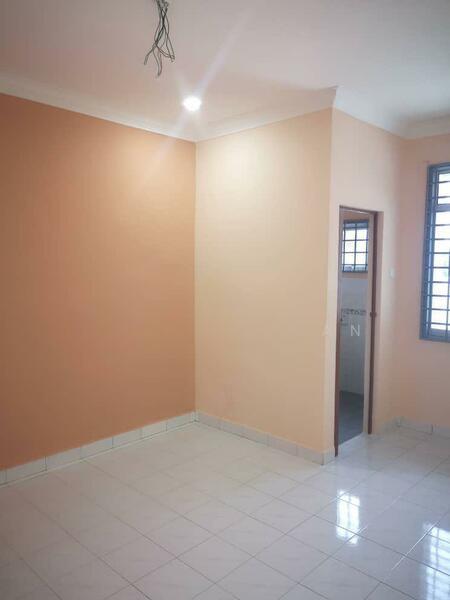 Taman Puteri Wangsa - 5