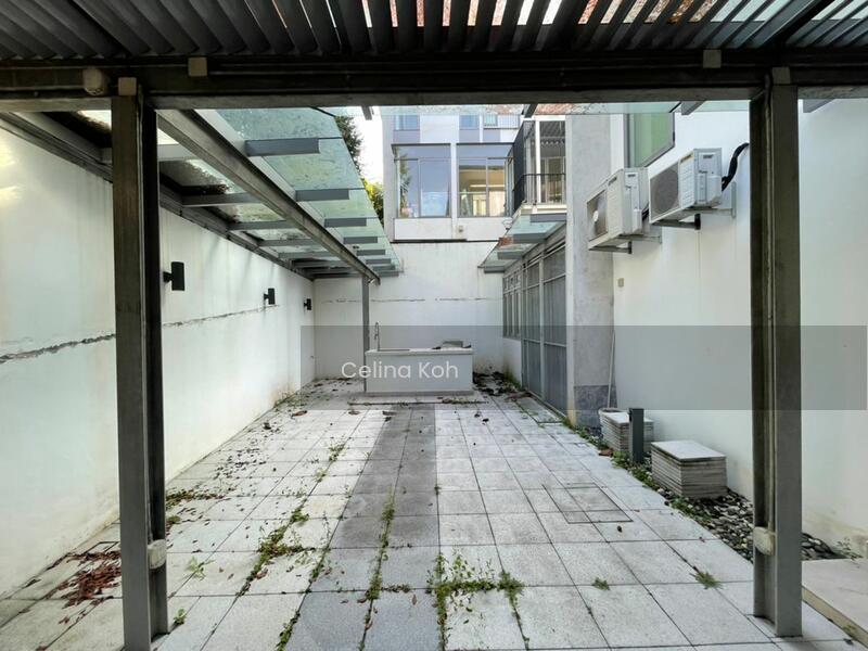 Corner Terrace house at Sierramas - 3