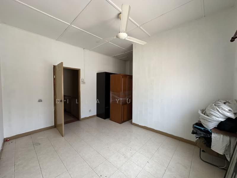 Jalan Uranus U5/122C - 4