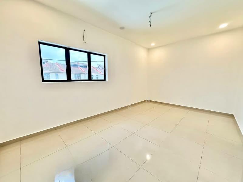 Taman Klang Utama - 4