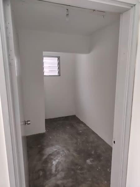 Desa Sri Puteri B - 5