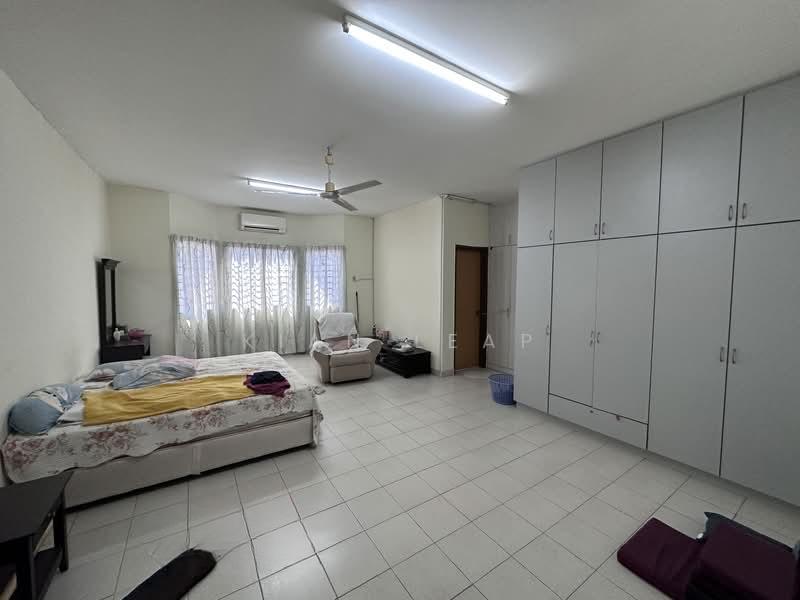 Taman Pinggiran Saujana - 3