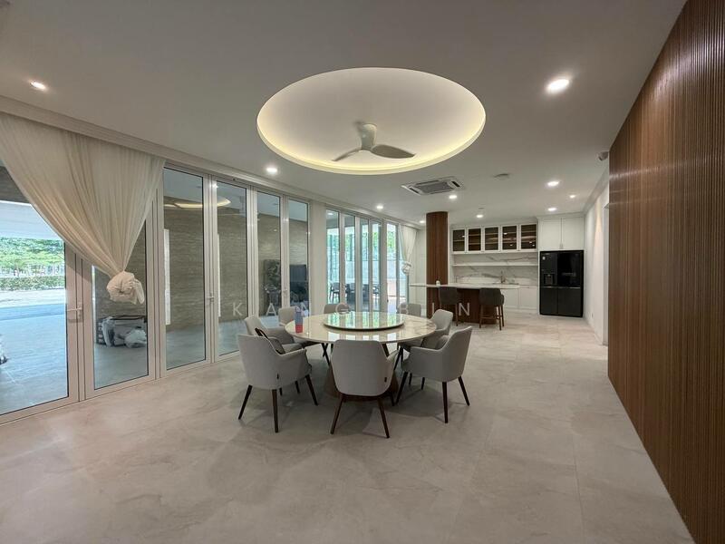 THE STRAITS VIEW RESIDENCES - 2