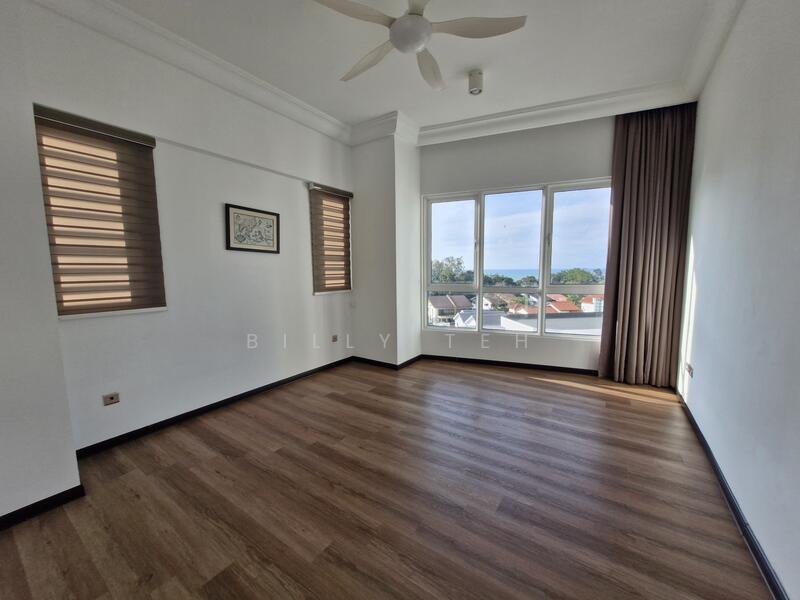 The Cove Condominium - 3