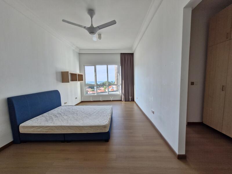 The Cove Condominium - 4