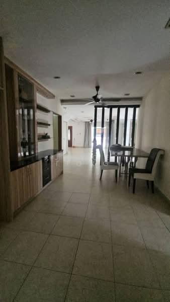 Taman Putra Prima - 4