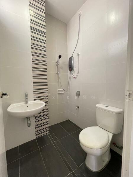 Garden Villas, Bukit Indah - 5