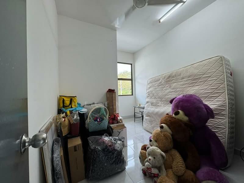 Bandar Tiram 3: Phase 2 - 4