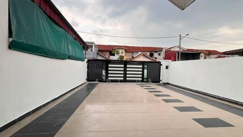 1.5 Storey Terrace Taman Serendah Makmur SERENDAH - 2
