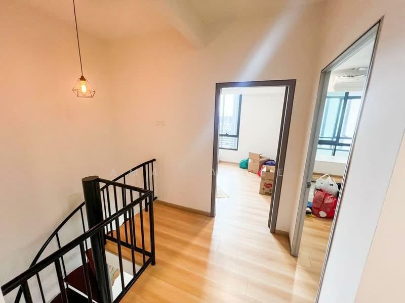 Flexis @ One South - 3