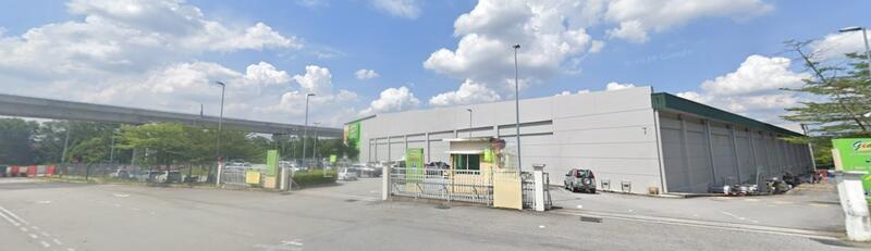 FREEHOLD Facing Main Road Standalone Commercial Building High Visibility - 1