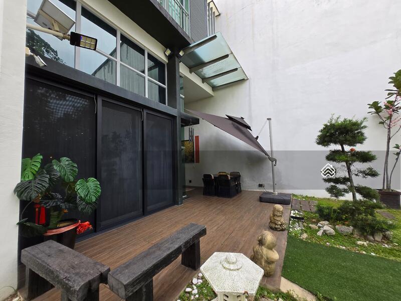 Schumann, Symphony Hills - 4