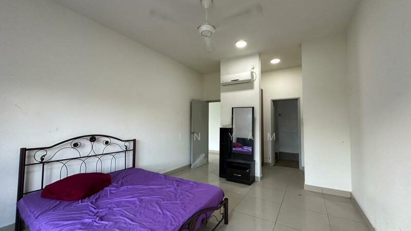 Seasons Amara Larkin - 4