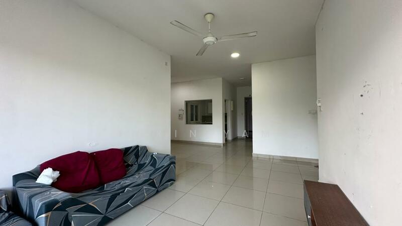 Seasons Amara Larkin - 1