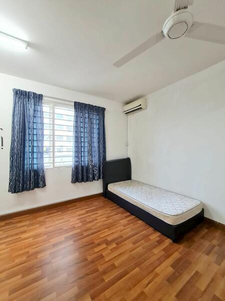 2-storey Terrace House at Tiara East - 4