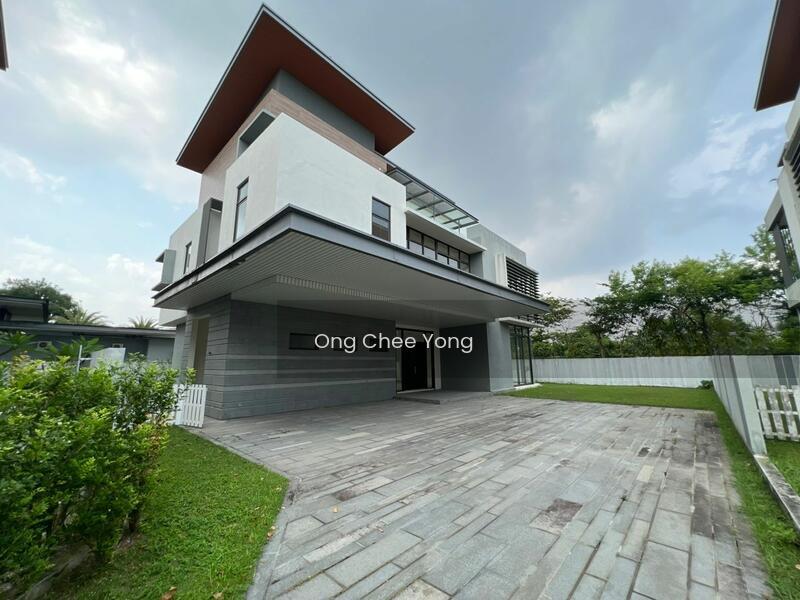 Bungalow at Kota Kemuning - 3