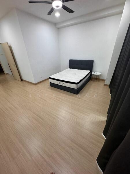 Lakeside Residences - 4