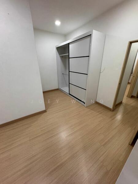 Lakeside Residences - 5