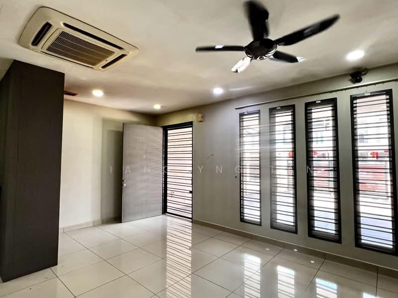 Jalan Seri Austin 3/XX @ Iolite, Taman Seri Austin, Double Storey Terrace House for SALE - 5