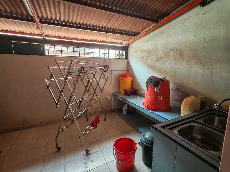 Taman Datuk Thamby Chik Karim - 3
