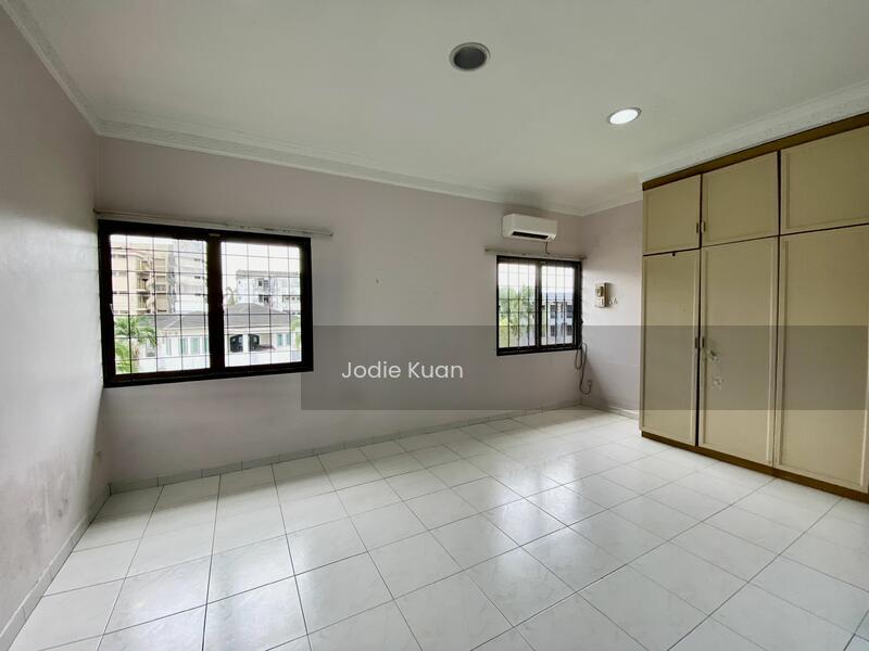 Chateau Garden (Taman Chateau) - 5