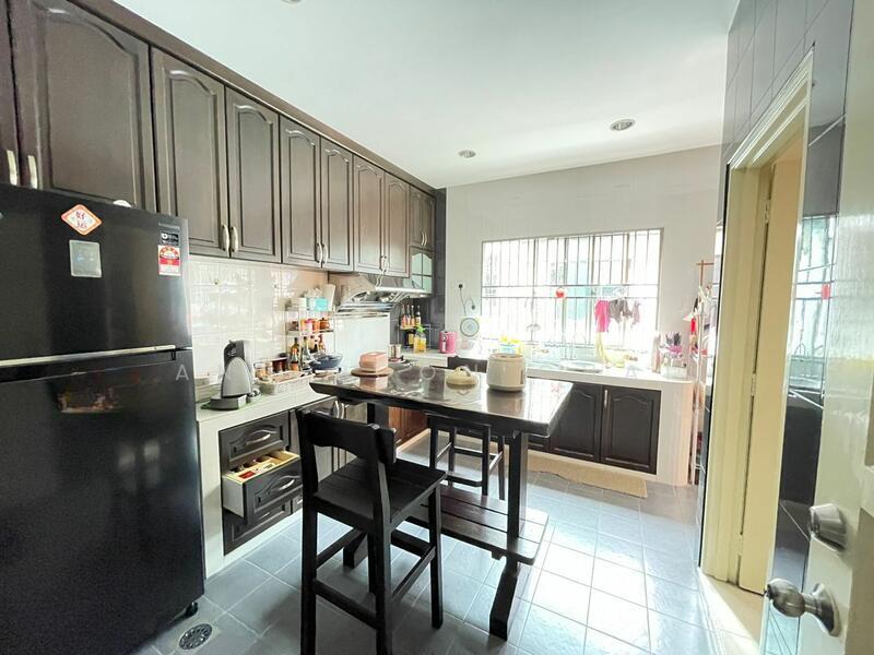 Taman Impian Emas - 5