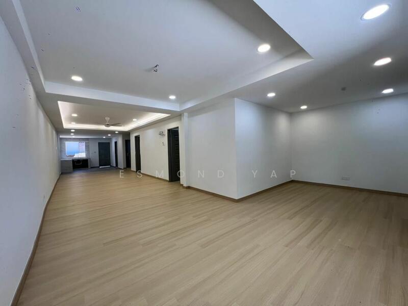 Taman Bukit Kempas - 5