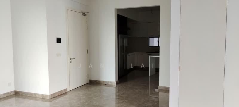 Kiaramas Danai - 4