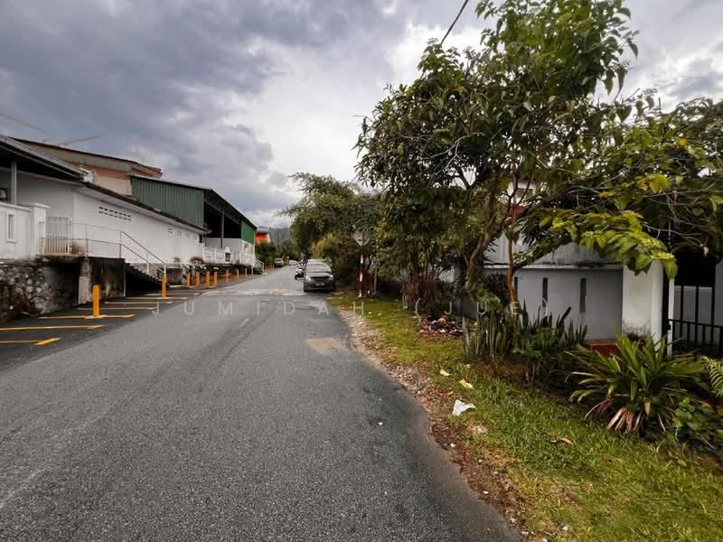 Taman Kantan Permai - 5